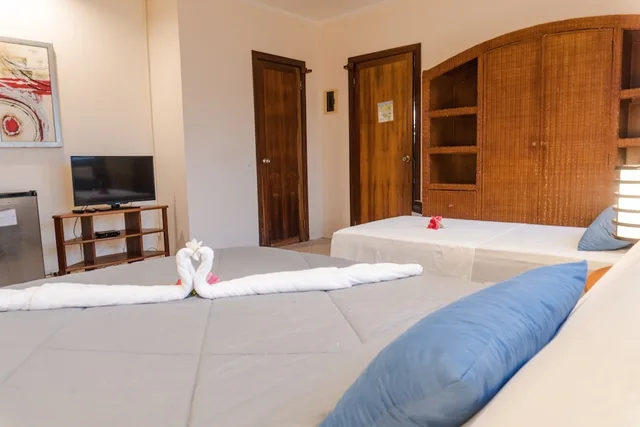 بنغل بسرير كوين وسرير فردي بإطلالة على المسبح، Quo Vadis Dive Resort 3/5