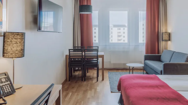 غرفة عائلية بسرير مزدوج مع أريكة، Home Hotel Mektagonen 4/7