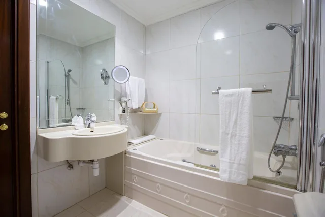 غرفة سوبيريور مفردة، Amman International Hotel 10/10
