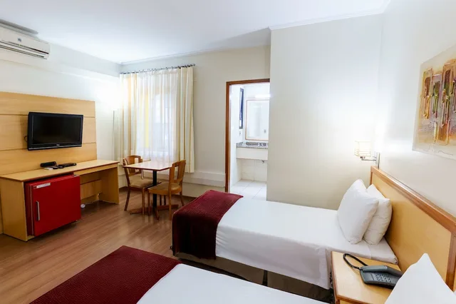 جناح بسريرين منفصلين، Hotel Augusta Boulevard 2/8