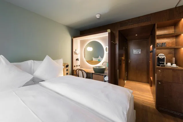 غرفة قياسية بسرير مزدوج، Hotel Aare Thun 2/7