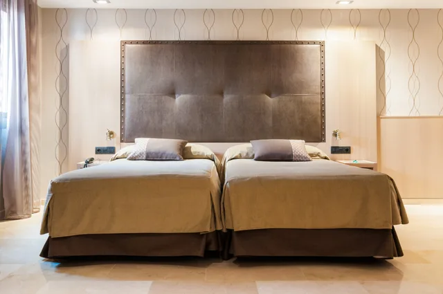 غرفة قياسية ثلاثية، Gran Hotel Barcino 9/10