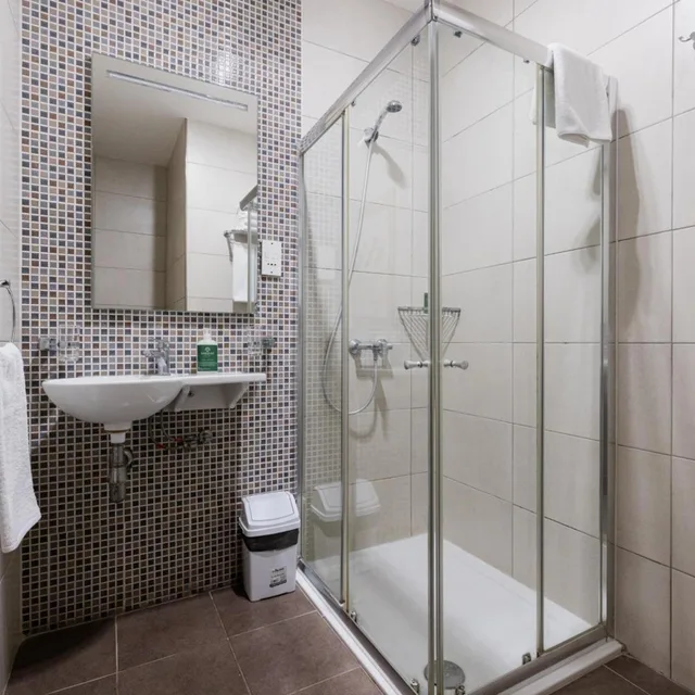 Room, Quadruple, Inland View، Xemxija Bay Hotel (ex Porto Azzurro) 7/9