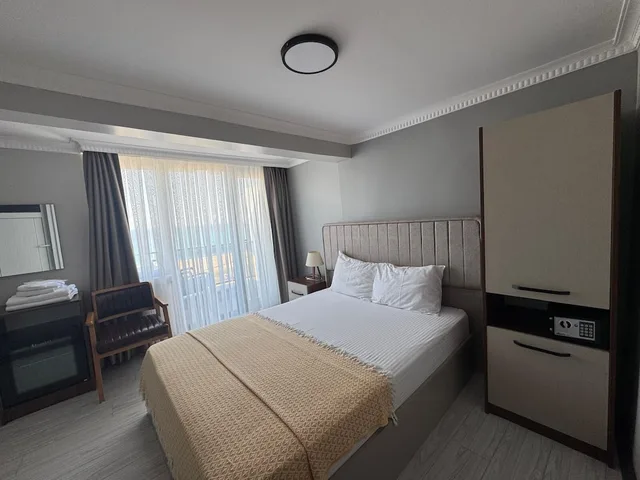 Standard, Double Bed, Garden View, Airport Kumsal Otel 3/6