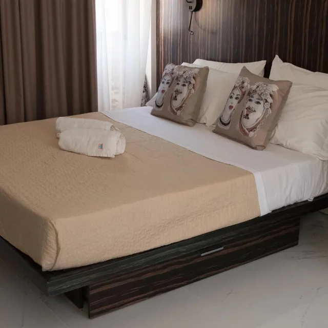 جناح بشرفة، Milazzo INN 2/7
