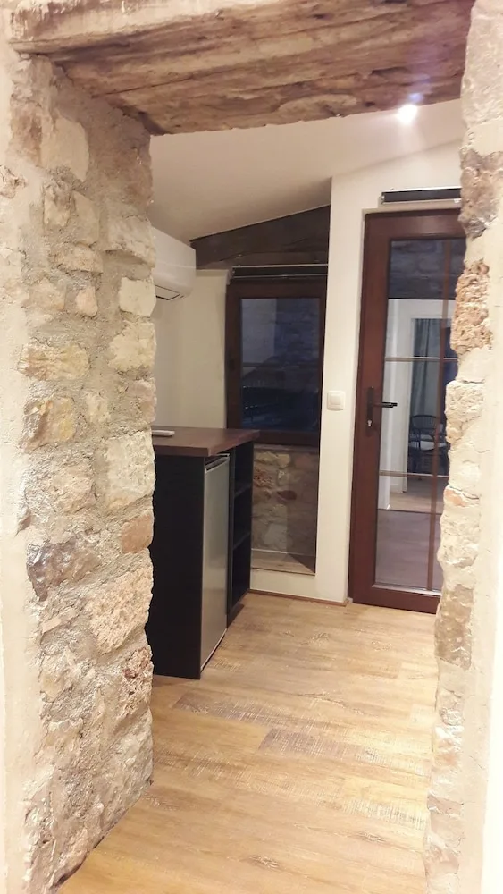 Villa Arca، Draguignan 1/50