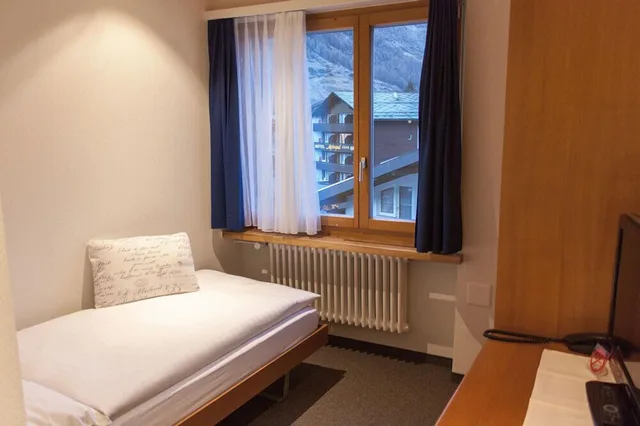 غرفة اقتصادية مفردة، Hotel Parnass 7/13