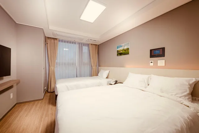 غرفة ديلوكس عائلية، Sollago Myeongdong Hotel and Residence 1/5