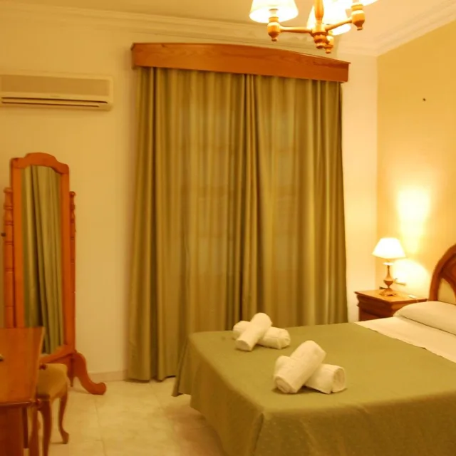 Room, Single, Hotel Antonio Conil 2/5