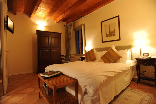 غرفة قياسية بسرير مزدوج، Albergo Orologio 5/10