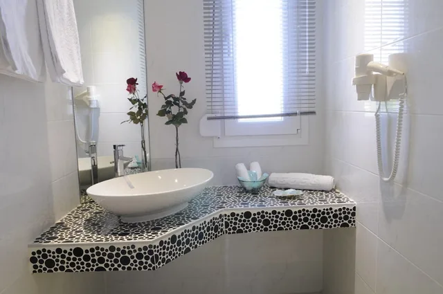 استوديو سوبيريور بسرير كوين، Fillis House 3/3