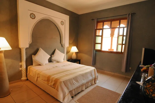 غرفة قياسية بسرير كوين، La Maison Des Oliviers Hotel 3/4