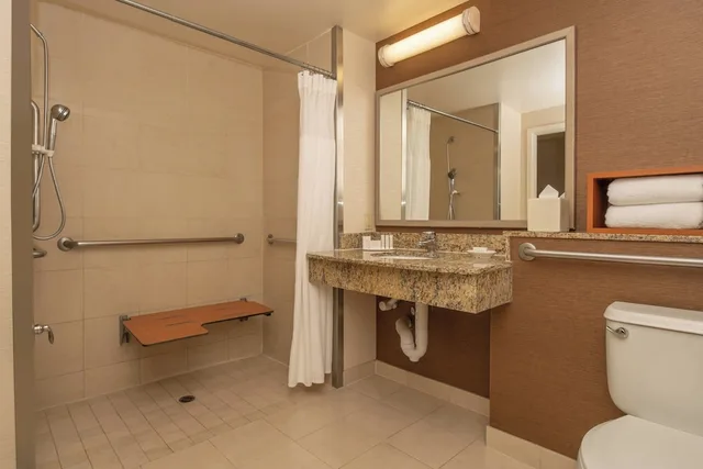 Room, King Bed, Fairfield Inn Sacramento Cal Expo 8/9