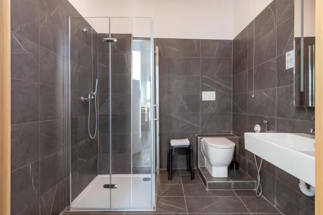 1DIS Single Room Disabled Access، B&B Hotel Pomezia Roma 6/7