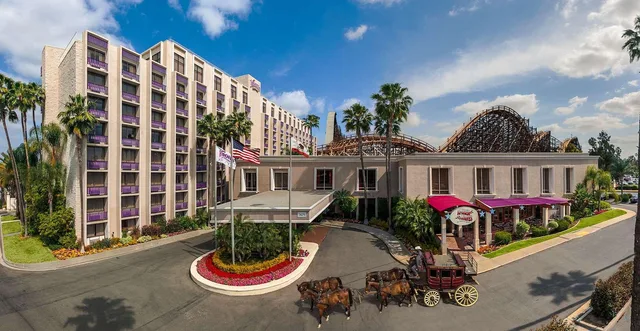 غرفة لذوي الإعاقة، Knotts Berry Farm Resort Hotel 1/1