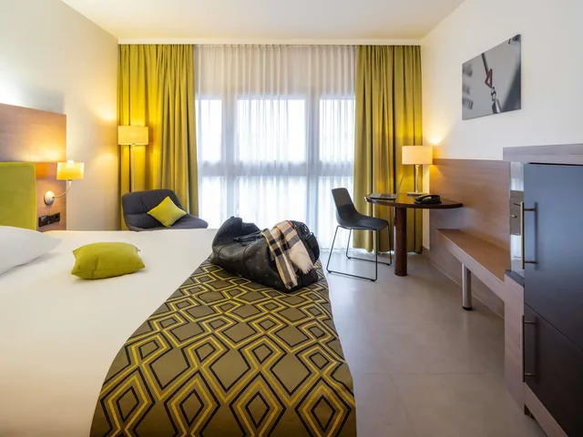 غرفة قياسية بسرير مزدوج أو سريرين منفصلين، Mercure Graz City Hotel 6/10