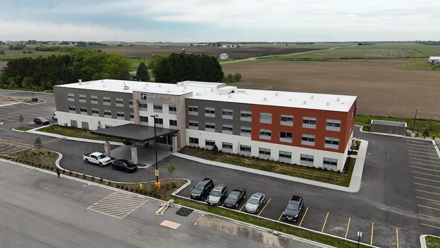 Holiday Inn Express Peotone، فرانكفورت 3/50