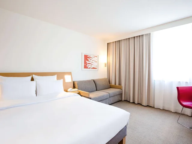 غرفة تنفيذية بشرفة، Novotel Athenes 2/10