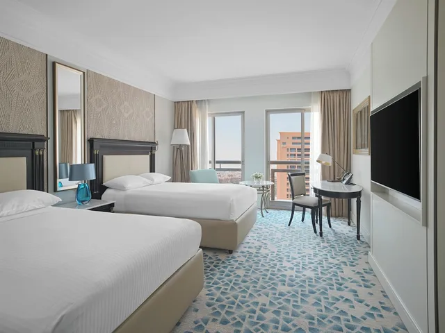 Classic, Twin Beds, Working Area، Intercontinental Citystars Cairo 3/4