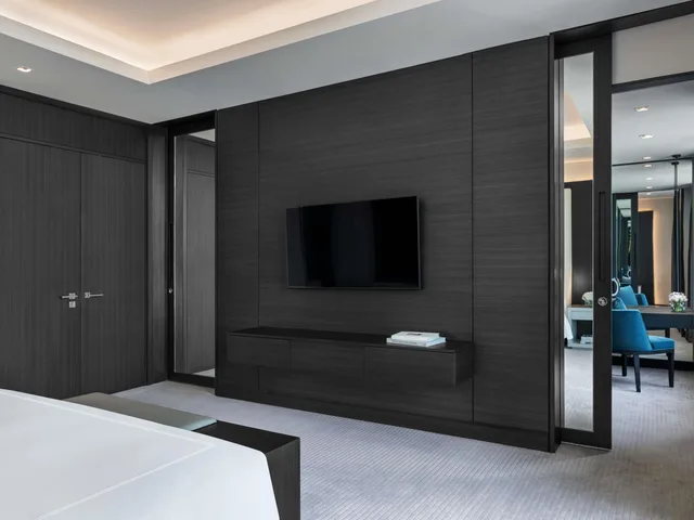 2 Bedrooms, Diplomat, Suite، فيرمونت الرياض(Fairmont Riyadh) 8/10