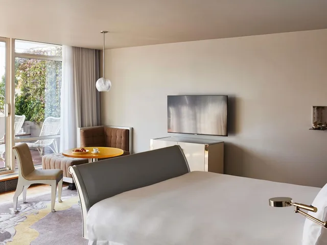 جناح بسرير كينج بشرفة، Sanderson London 1/1