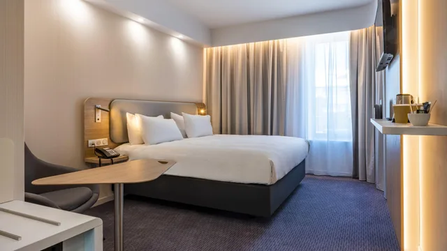 غرفة قياسية بسرير مزدوج أو سريرين منفصلين، Holiday Inn Express Nice - Grand Arenas 2/3