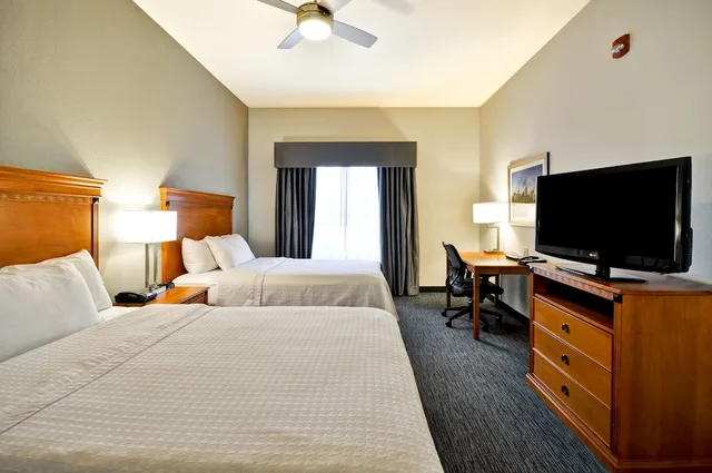 جناح بسريرين كوين، Homewood Suites By Hilton Cincinnati Milford 1/6