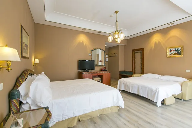 غرفة عائلية بسرير كينج للمدخنين، Best Western Hotel Rivoli 7/10