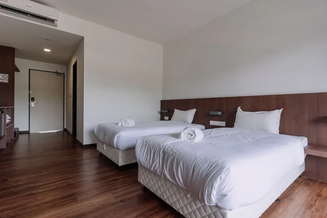 Deluxe, Twin Beds, Pool View, Roxy Sematan Villa And Townhouse 1/2