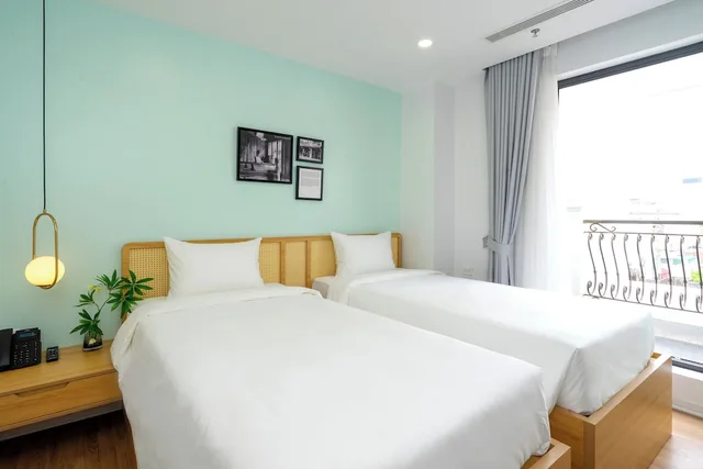 غرفة تنفيذية بسريرين منفصلين بشرفة، Wilque Hotel Hanoi 2/10