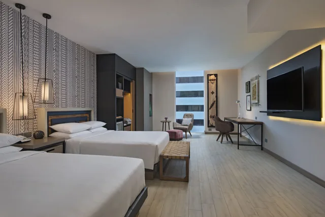 Room, Twin Beds, Atrium View، Hyatt Centric Guatemala City 3/4
