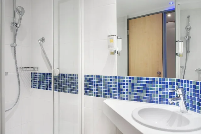 غرفة قياسية بسرير فردي، HOLIDAY INN EXPRESS BADEN BADEN 6/6