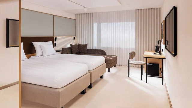 غرفة قياسية بسريرين منفصلين مع سرير إضافي، Original Sokos Hotel Royal Vaasa Formerly Radisson Blu Royal Hotel Vaasa 1/1