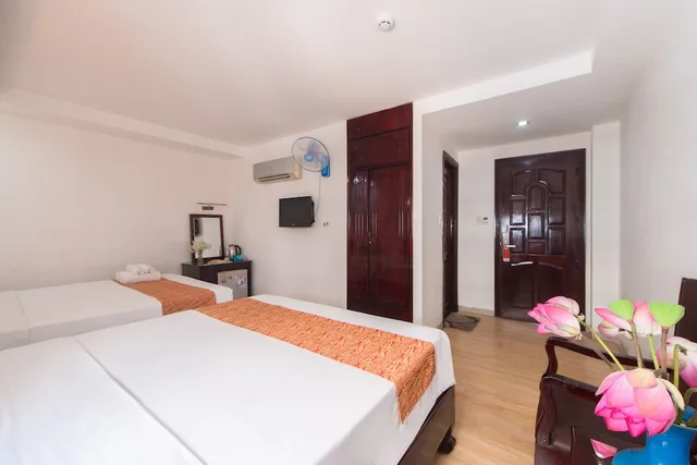 غرفة قياسية رباعية بسريرين كوين، Le Solei Hotel Nha Trang 6/7