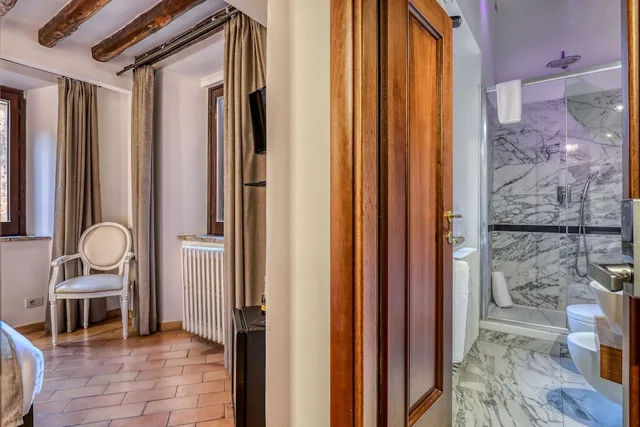 غرفة قياسية مفردة، Luxury Navona 12/12