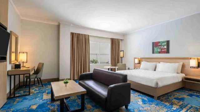 جناح جونيور، SWISS-BELHOTEL MANOKWARI 1/2