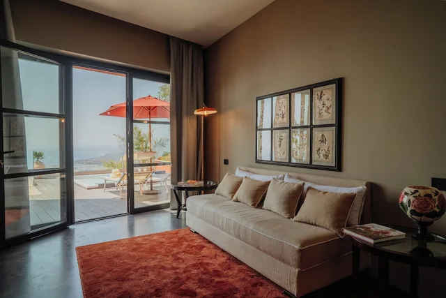 Prestige, Suite, 1 King and 1 Single Beds, Mini Pool، Hotel Villa Ducale 2/2