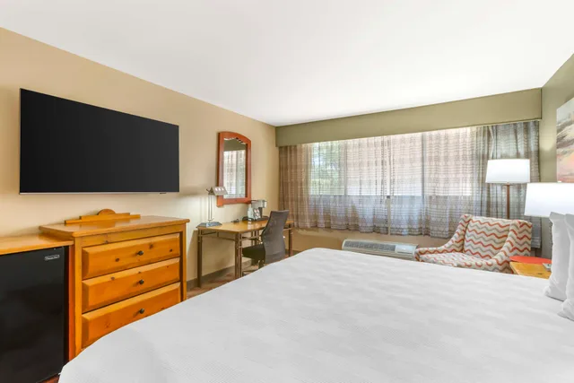 Room, Best Western Plus Rio Grande Inn 4/7