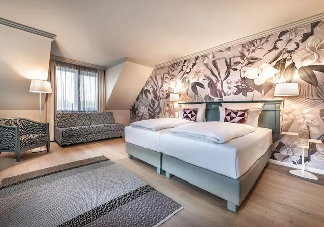 غرفة غراند كلاسيكية، Steigenberger Hotel Treudelberg Hamburg 3/6