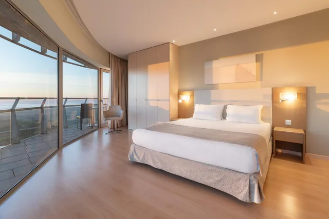 Deluxe, Suite, Sea Front، Eurostars Oasis Plaza 7/10