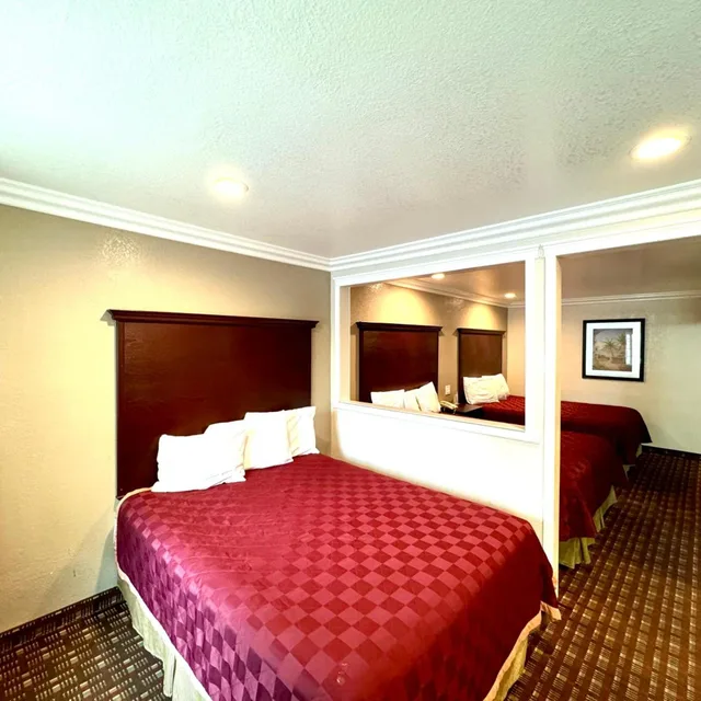 جناح عائلي ديلوكس، Budget Inn Anaheim 6/10