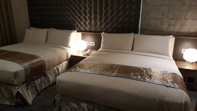 غرفة إليت رباعية بسريرين مزدوجين، Kai Shen Sinsu Hotel 2/3