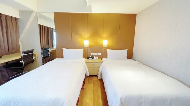 غرفة بسريرين منفصلين، Delton Hotel 6/10