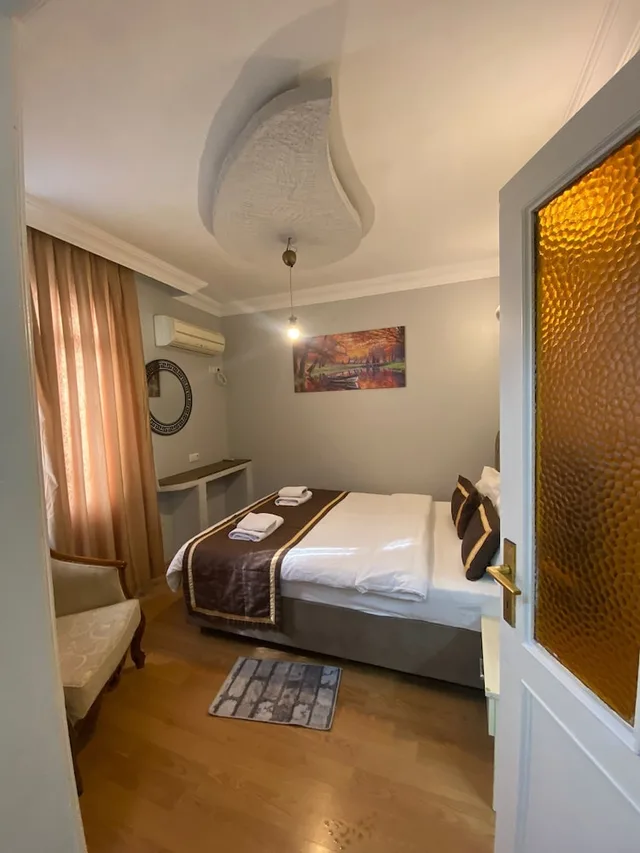 Apartment, 1 Single and 2 Double Beds, Annex, Berce Hotel 9/10