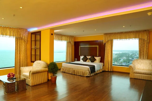 Royal, Suite, The Quilon Beach 1/1