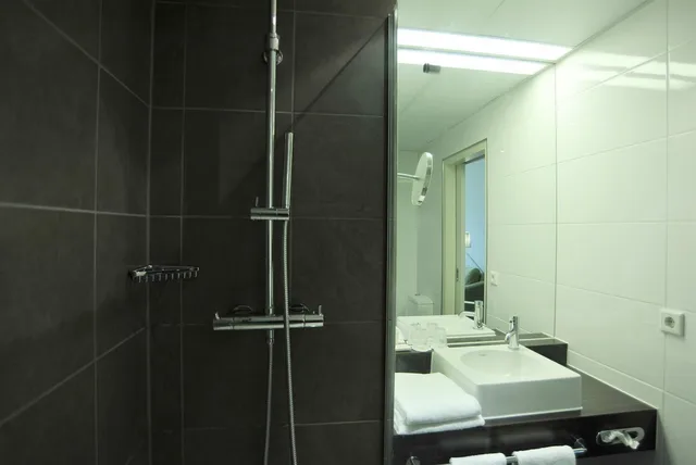 جناح جونيور بسريرين منفصلين، Golden Tulip Ampt Van Nijkerk 9/9
