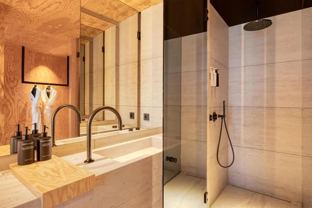 Collection، Radisson Collection Hotel, The National Brussels 7/10