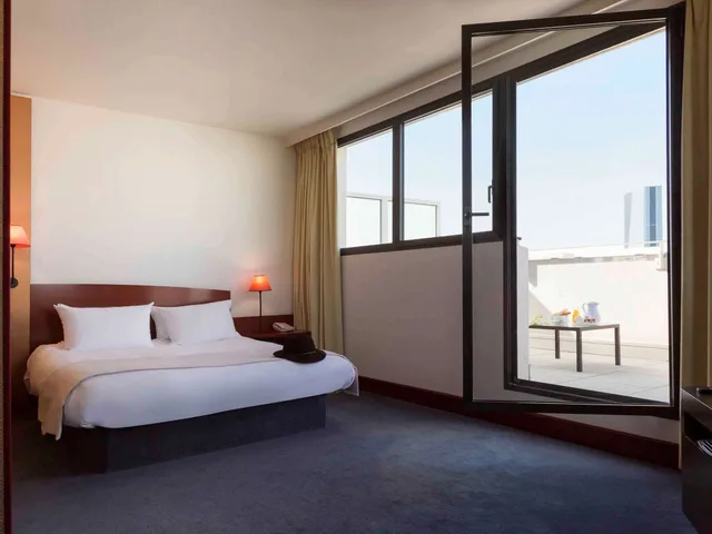 Superior, Suite, 1 Double and 1 Single Bed, Balcony, Novotel Suites Marseille Centre Euromed 1/10