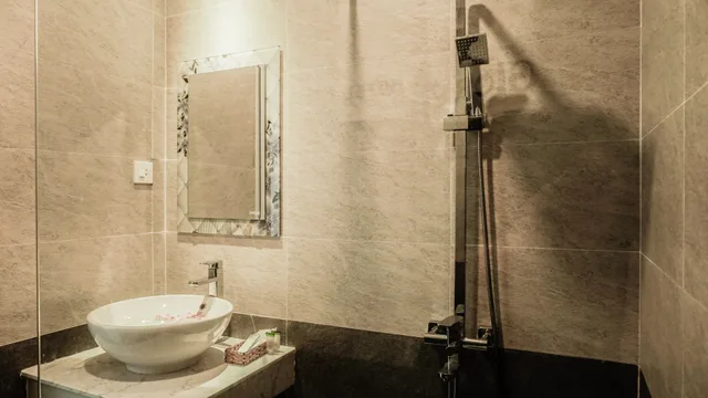 غرفة سوبيريور بسريرين منفصلين بإطلالة على المدينة، Quang Vinh Hotel 9/10