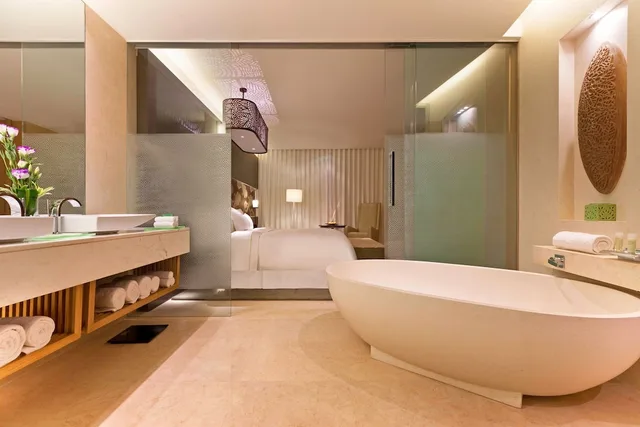 جناح كلوب بسرير كينج بإطلالة على المدينة بغرفة نوم واحدة، The Westin Gurgaon New Delhi 4/5
